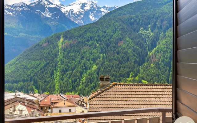 Uno Sguardo Sulle Cime