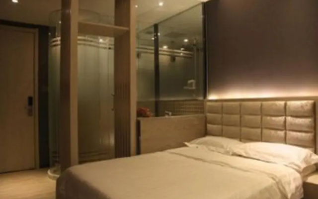 Super 8 by Wyndham Beijing Haidian Hua Yuan Qiao