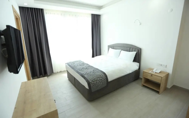 Rota 17 Hotels