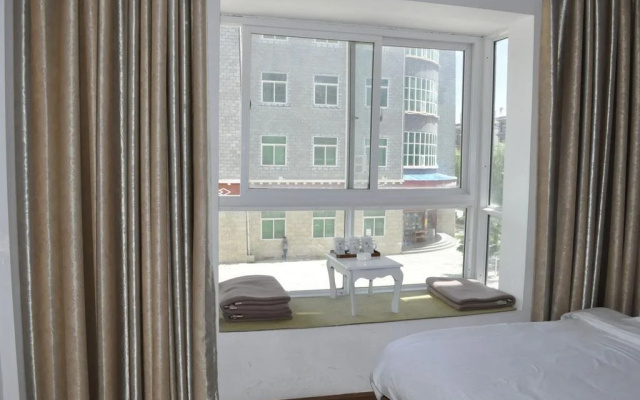 Wuyue Scenic Area Hotel