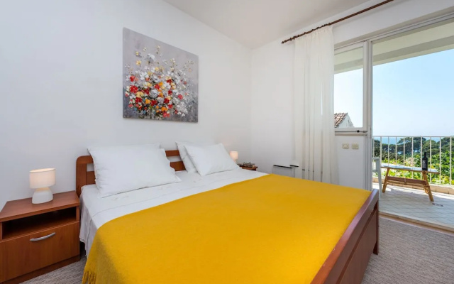 Apartment Lena