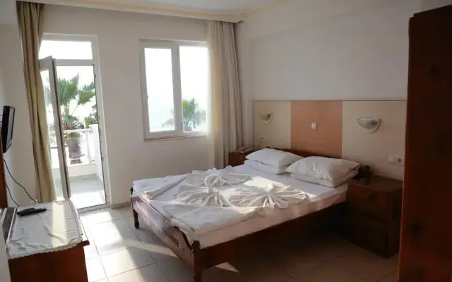 Simsek Hotel
