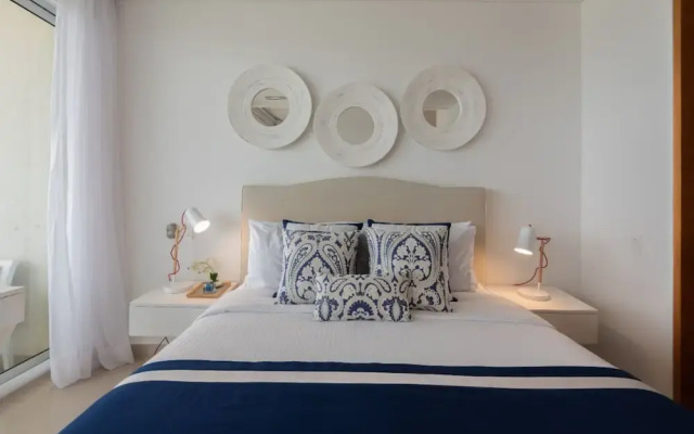 Classy 1 Bedroom Pool & Gym near Downtown