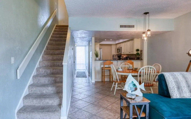 Island House C219