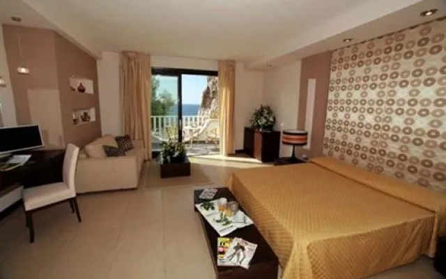 Maya Beach Resort