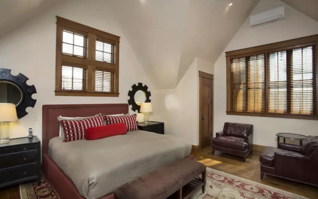 Château Chaumont by Snowmass Vacations