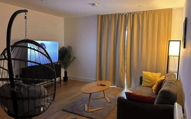 Charming Cozy One-bedroom Apartment