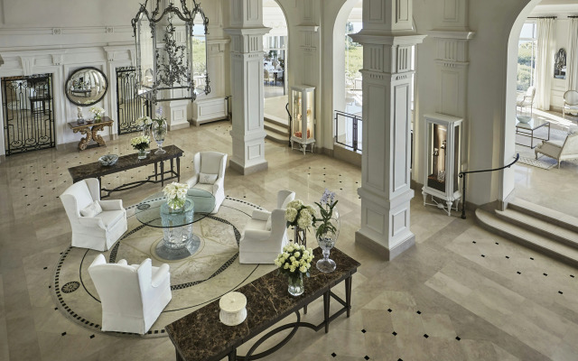 Отель Grand-Hôtel du Cap-Ferrat, A Four Seasons