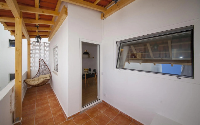 A31 - Tamar Top-floor Flat