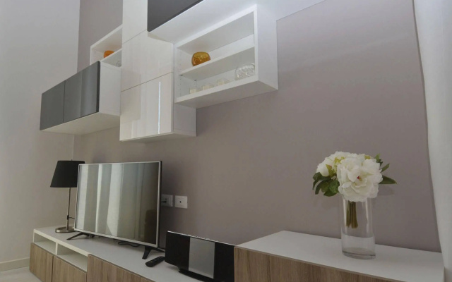 House & The City - Vatican Apartments