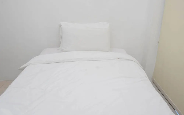 Cozy Stay And Homey Studio At Tifolia Apartment