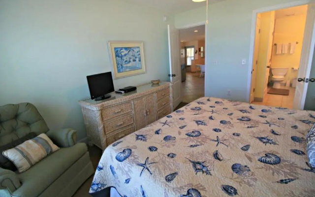 Tradewinds 53