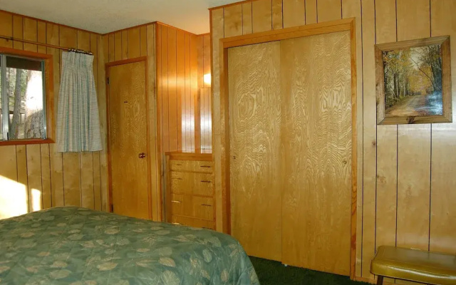 Hasting's Hideaway