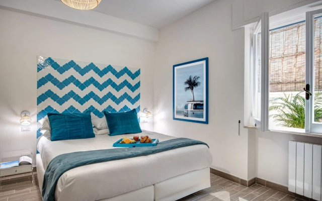 Waves Apartment