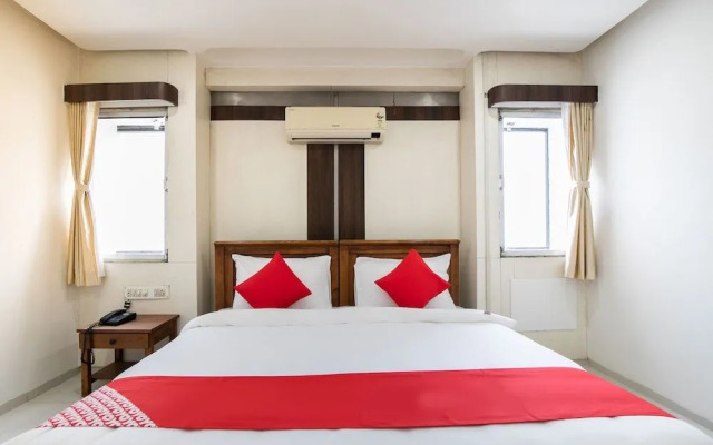 OYO Flagship 42706 Hotel Jal Sagar