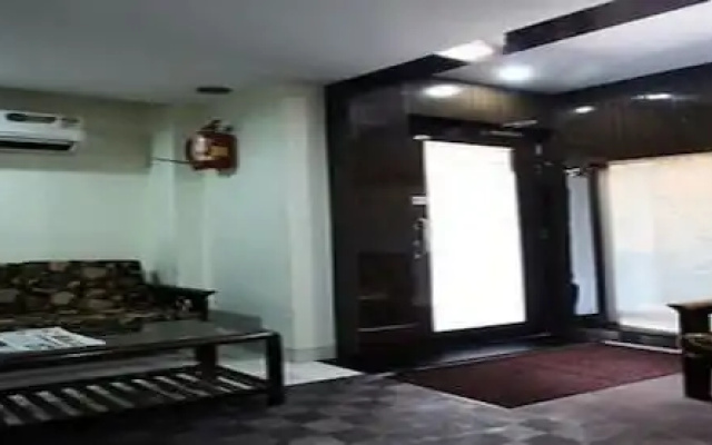 Room Maangta 100 - Andheri East