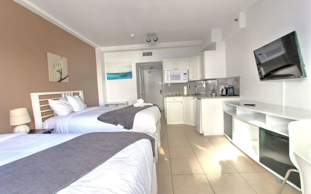 Private Apartments at the Casablanca