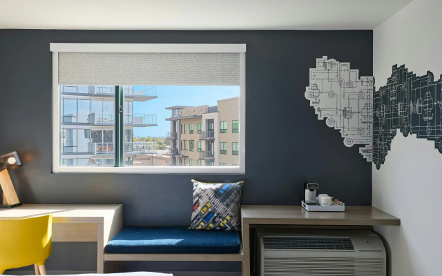 Aloft Scottsdale