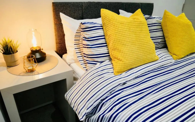 Beautiful Brand New Apartment near the BEACH