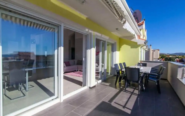 Villa Ava