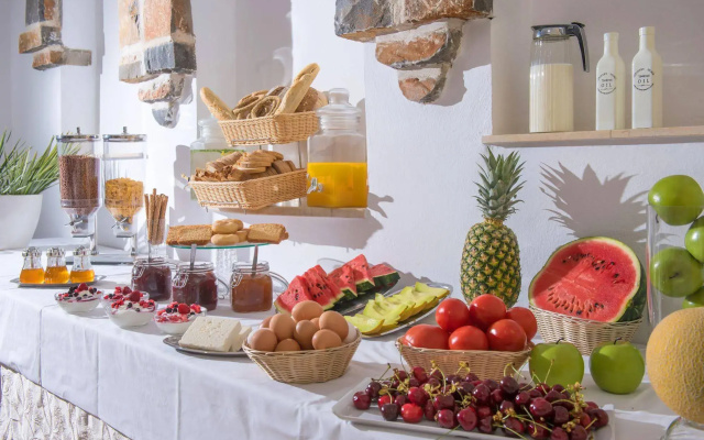Mistral Hotel
