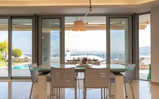 Blue Oasis Luxury Villa
