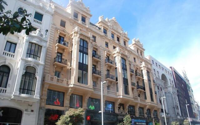 Отель Hostal Galaico Испания, Мадрид - отзывы, цены и фото номеров - забронировать отель Hostal Galaico онлайн вид на фасад