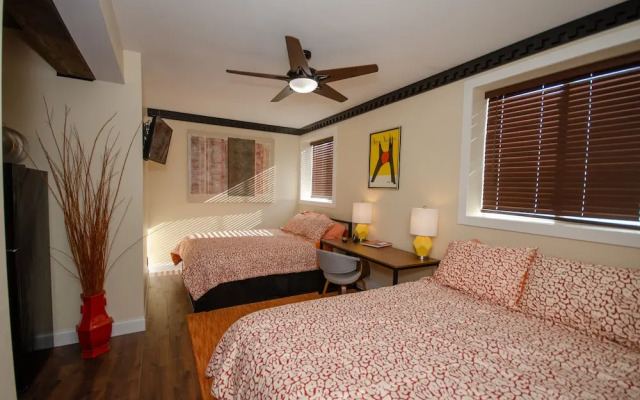 Tobacco Warehouse Inn