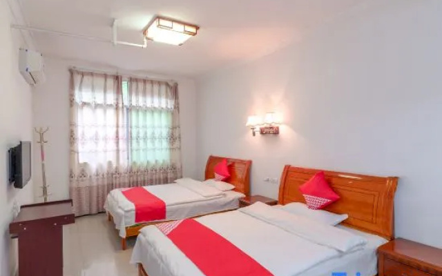 Tourist Hotel
