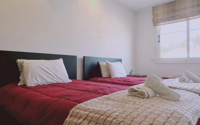 76 EGM - Stay Serenity Apartment