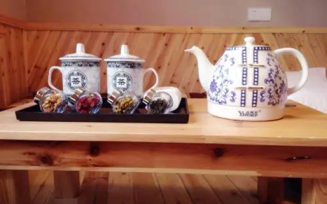 Wuzhen Custom Feature Guesthouse