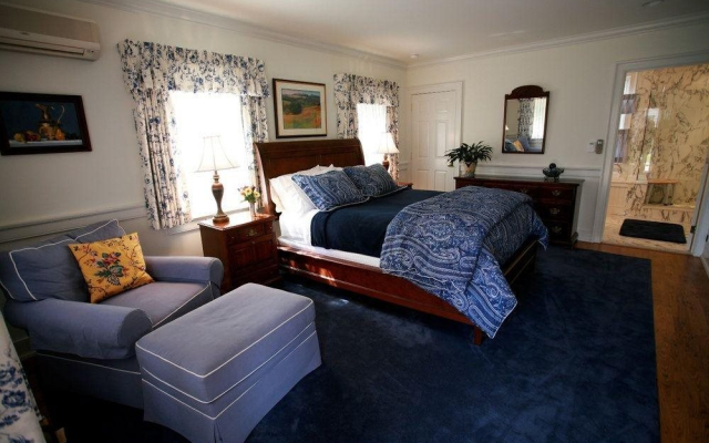 The Inn at Grace Winery