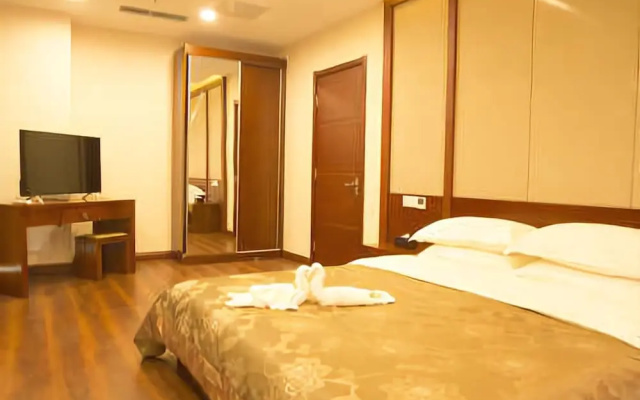 Piper Cloud Hotel (Qinhuangdao Yanshan University Store)