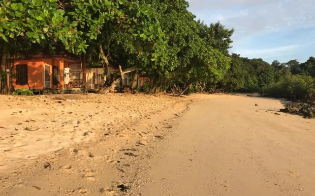 Paradise Beachfront Bungalows