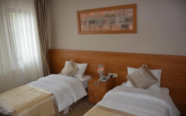 Akbak Otel