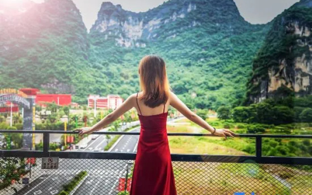 Yangshuo Xitian Yueshan Homestay (Eternal Love Store)