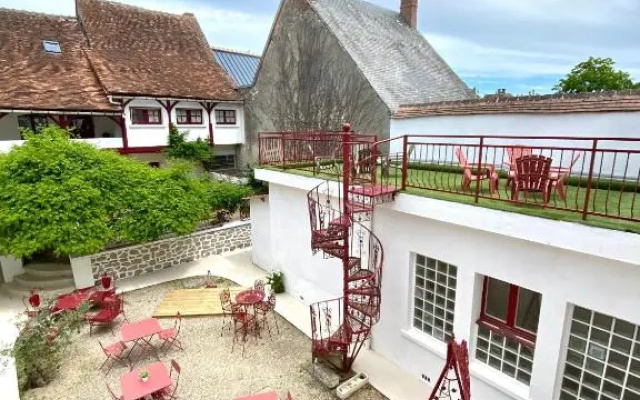 hotelImage