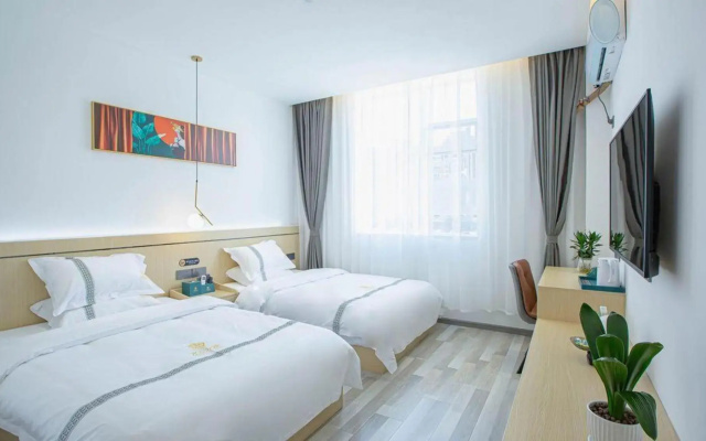 Shui Yun Lung Chau Hotel