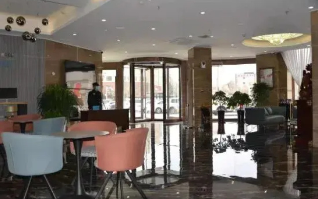 Fuji Hotel (Jining Tiedong Jiayuan Branch)