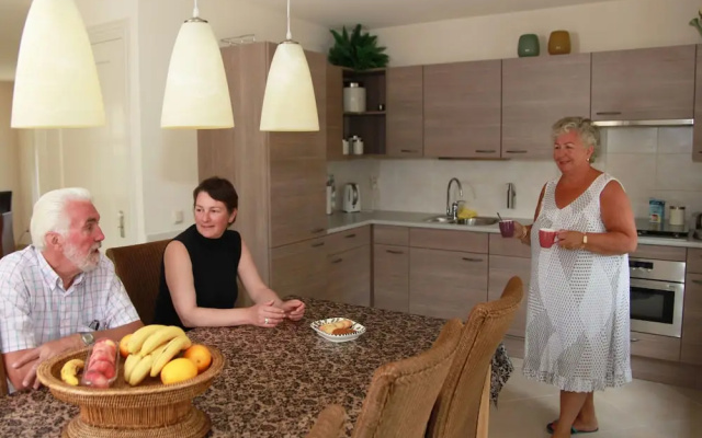 Nice villa with garden, close to the Wadden Sea