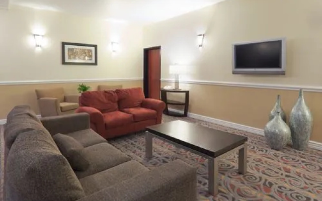 Wyndham Garden Bakersfield
