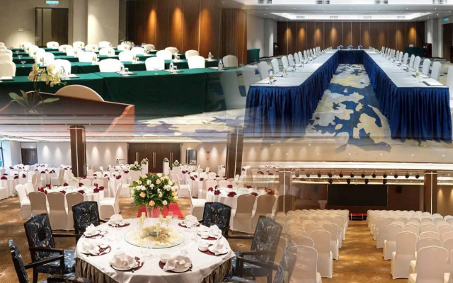 Forest City Golf Hotel