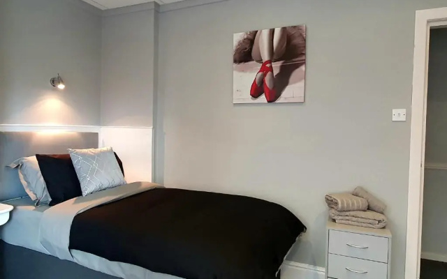Danilton Hotel