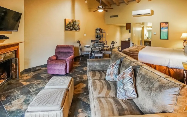 Villas At Poco Diablo