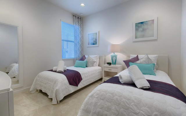 Bella Vida by Homes of America
