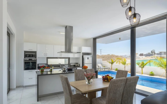 Protaras Royal Pearl Villa 7
