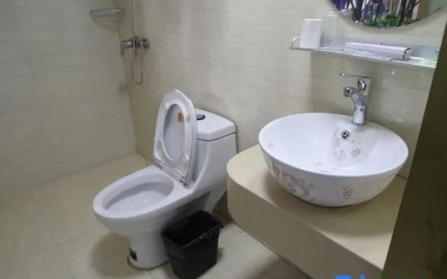 Shanghai Baishunhe Hotel