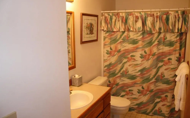 Fairway Village 32