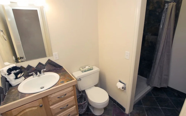 Fawn Valley Inn: 304