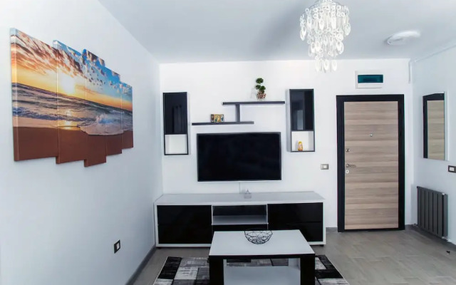 Apartament Black&White
